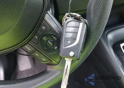 2024 Toyota Corolla Le z USA, uszkodzony, nr VIN 5YFB4MDEXRP120689